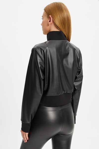 Kadın CAMASIR SPORT Basıc Leather Deri Görünümlü Ceket Ürün Kodu: 1F13CMSK221.006-C00207