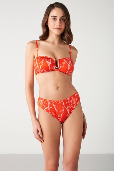 Kadın BIKINI Redo Lale Desenli Aksesuar Detay Bikini Ürün Kodu: 1M13MBKY231.053-C00116