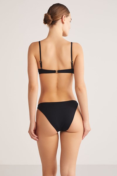 Kadın BIKINI Lina Zincir Detaylı Dolgulu Bikini Ürün Kodu: 1M13MBKY241.024-C00207