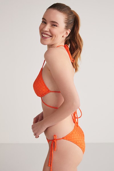 Kadın KOM SPORTS Niem Dokulu Kumaşlı Üçgen Bikini Ürün Kodu: 1M13MSPY241.028-C00176